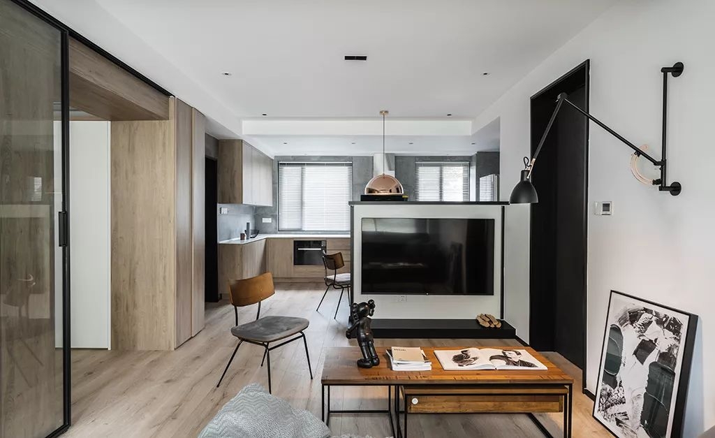 南京簡(jiǎn)約風(fēng)裝修，卻處處隱藏著高級(jí)時(shí)尚范！