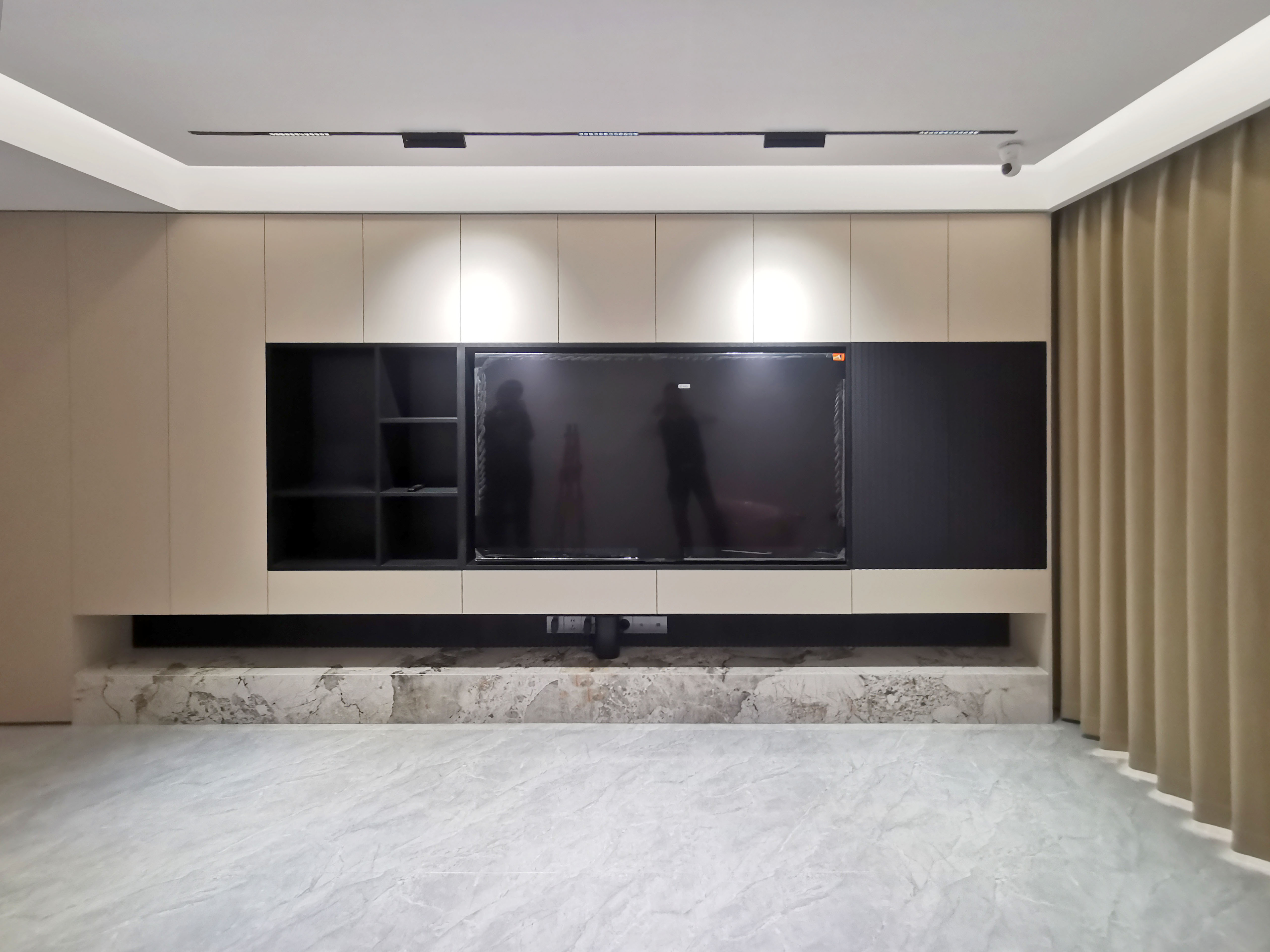 自然原木，煥新現(xiàn)代居所