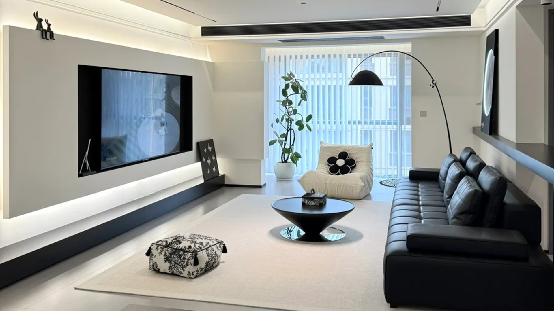 140㎡現(xiàn)代簡約風裝修，盡顯清新管家美學