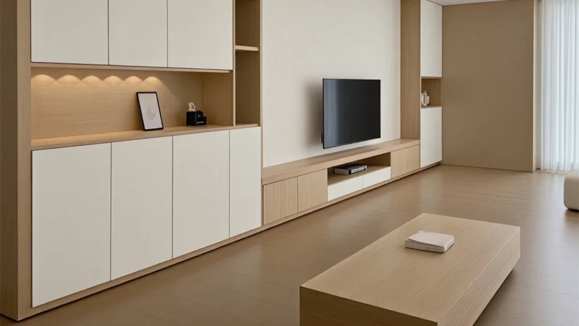 原木風(fēng)極簡線條勾勒現(xiàn)代，自然光影交織生活處