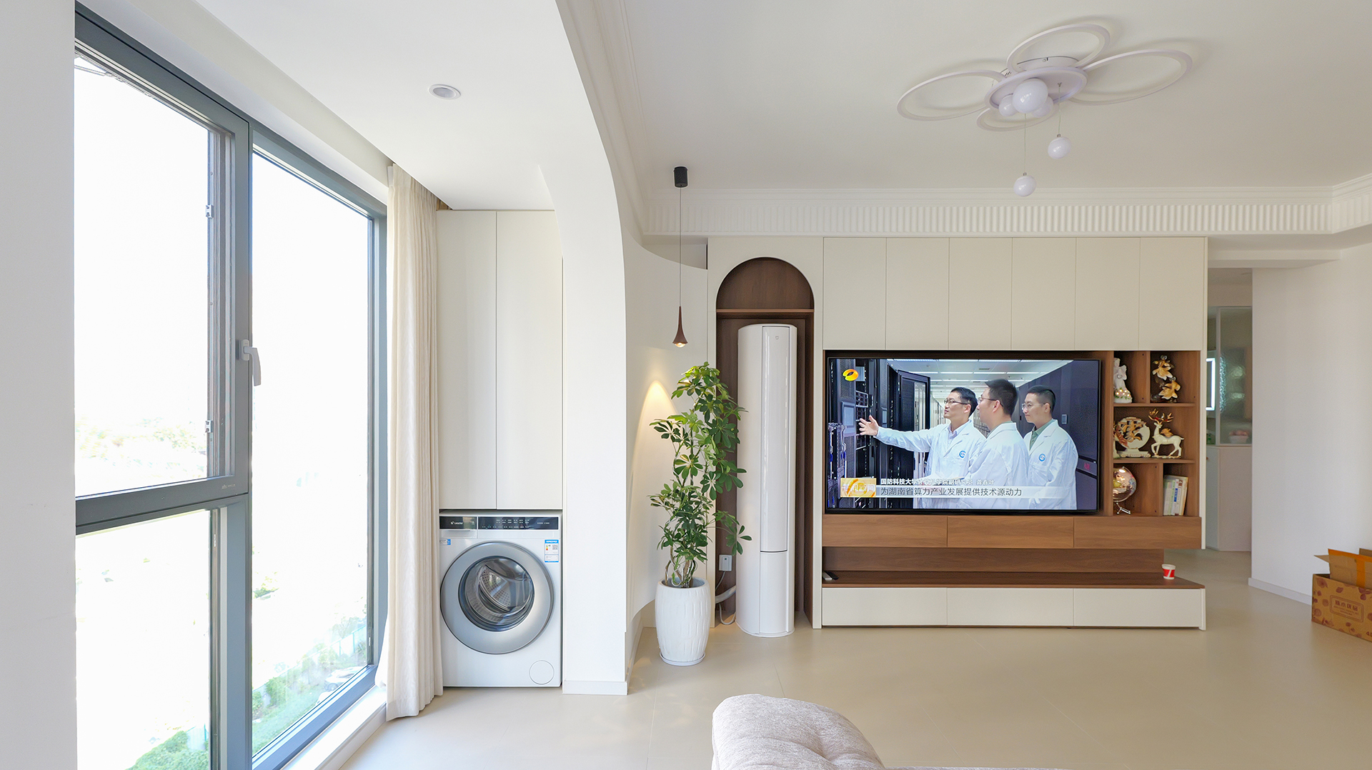 現代簡約宅 圓弧線織就通透整潔舒居感