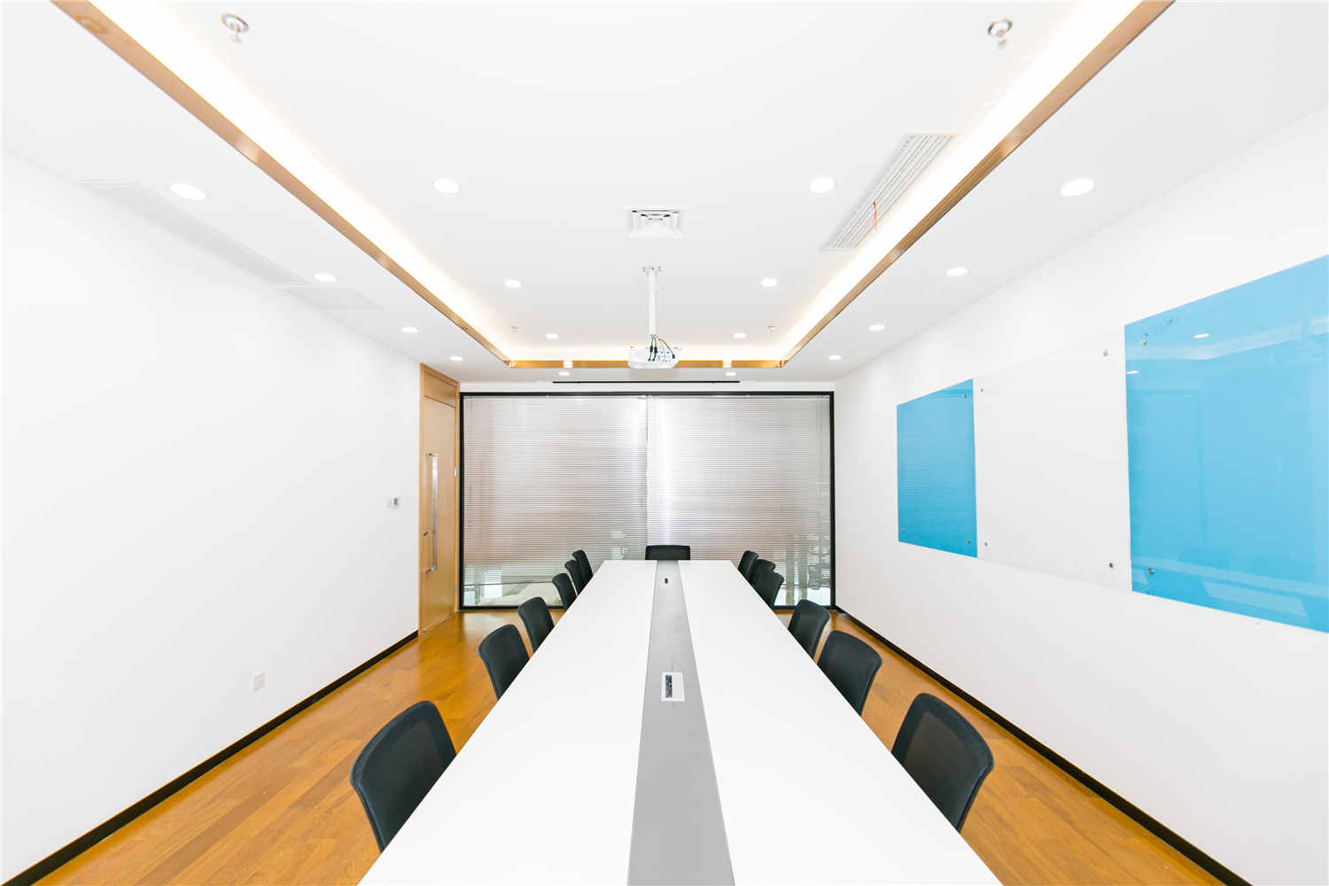 1775198068947807.jpg 1775198068947807.jpg